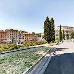 Stop Colosseo Roma