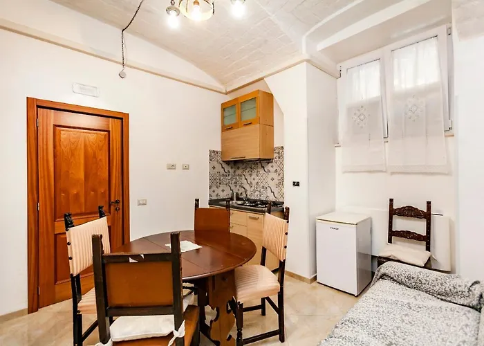 Stop Colosseo דירה