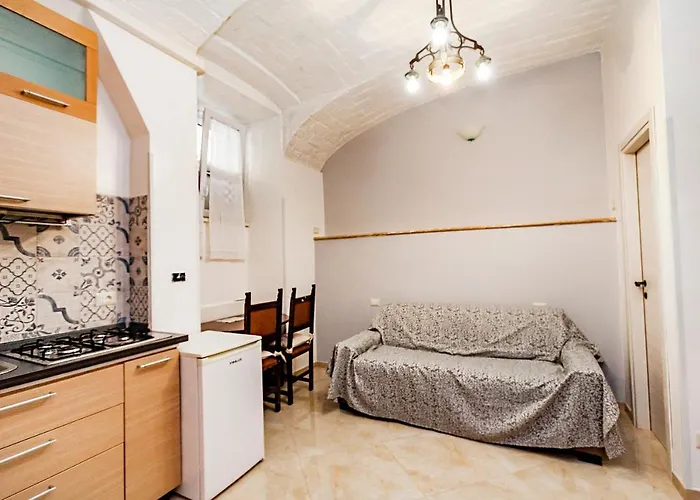 Stop Colosseo דירה